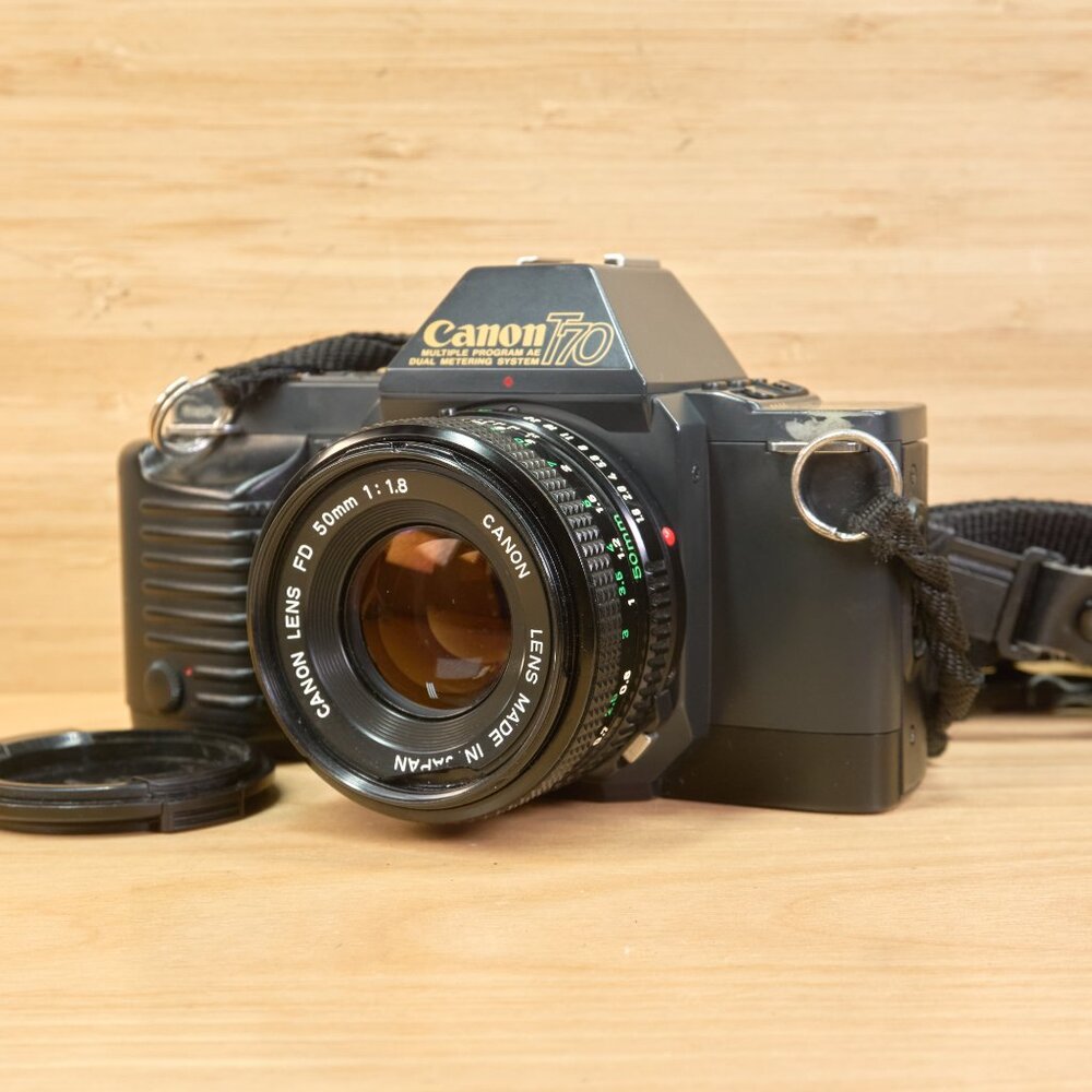Canon T70 35mm SLR Film Camera w/ 50mm f1.8 Lens & Canon 277T Flash / Tested